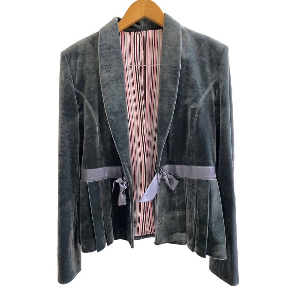 Bespoke Gray Velvet Pleated Jacket – Size M, Handmade in Shanghai